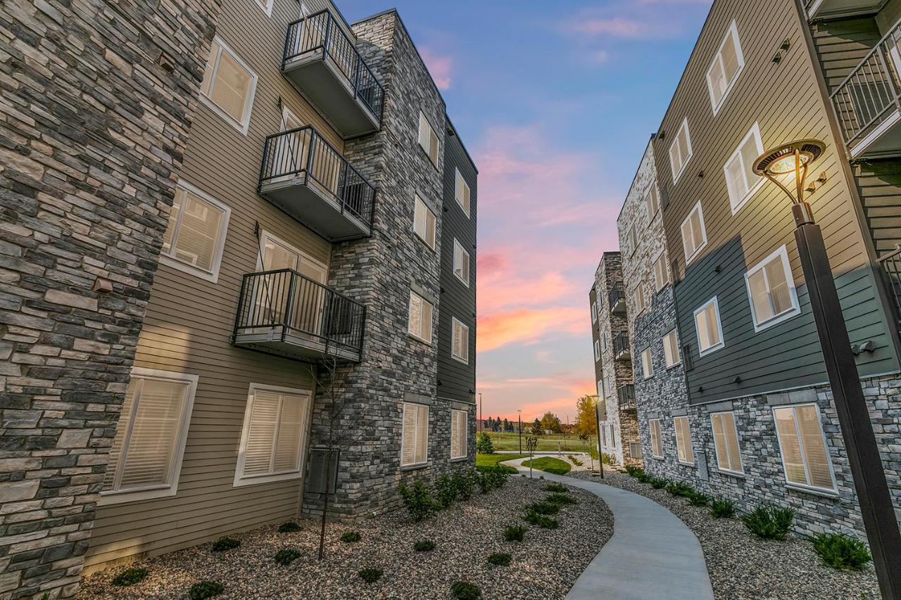 Waterwalk Extended Stay By Wyndham Minneapolis - Plymouth Exterior photo